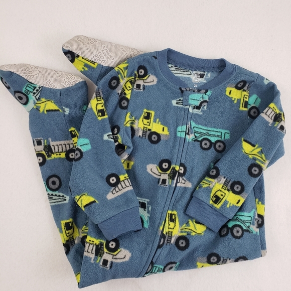 Carter's Set of Two Fleece Footies Pajamas Size 2T Firetrucks Construction - Picture 2 of 9